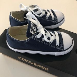 NEW Kid's Converse Chuck Taylor All Star Low Top - Size 10